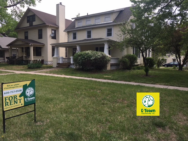 702 State St. – Emporia, KS – 3 Bedroom 2 Bathroom
